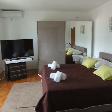 ולי ראט Apartments Branko מראה חיצוני תמונה